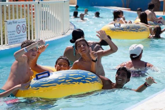 Besuch & Spaß im beliebten Splash & Fun Wasserpark Malta