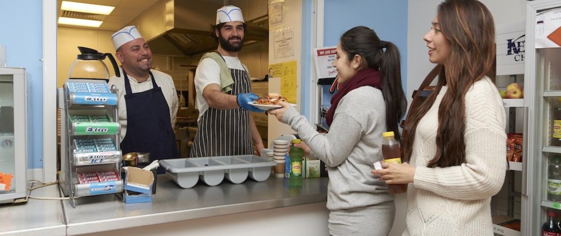 Cafeteria der St. Giles International School