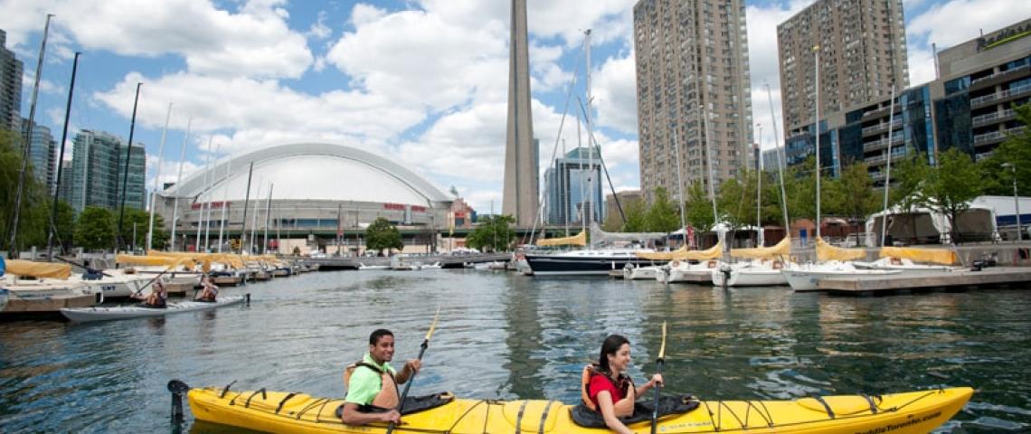 Sprachschule Toronto Kanufahren